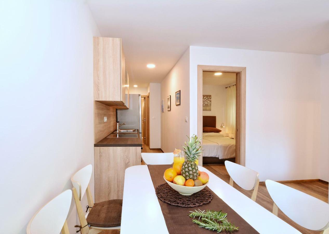 No Stress Apartment Grebastica Bagian luar foto
