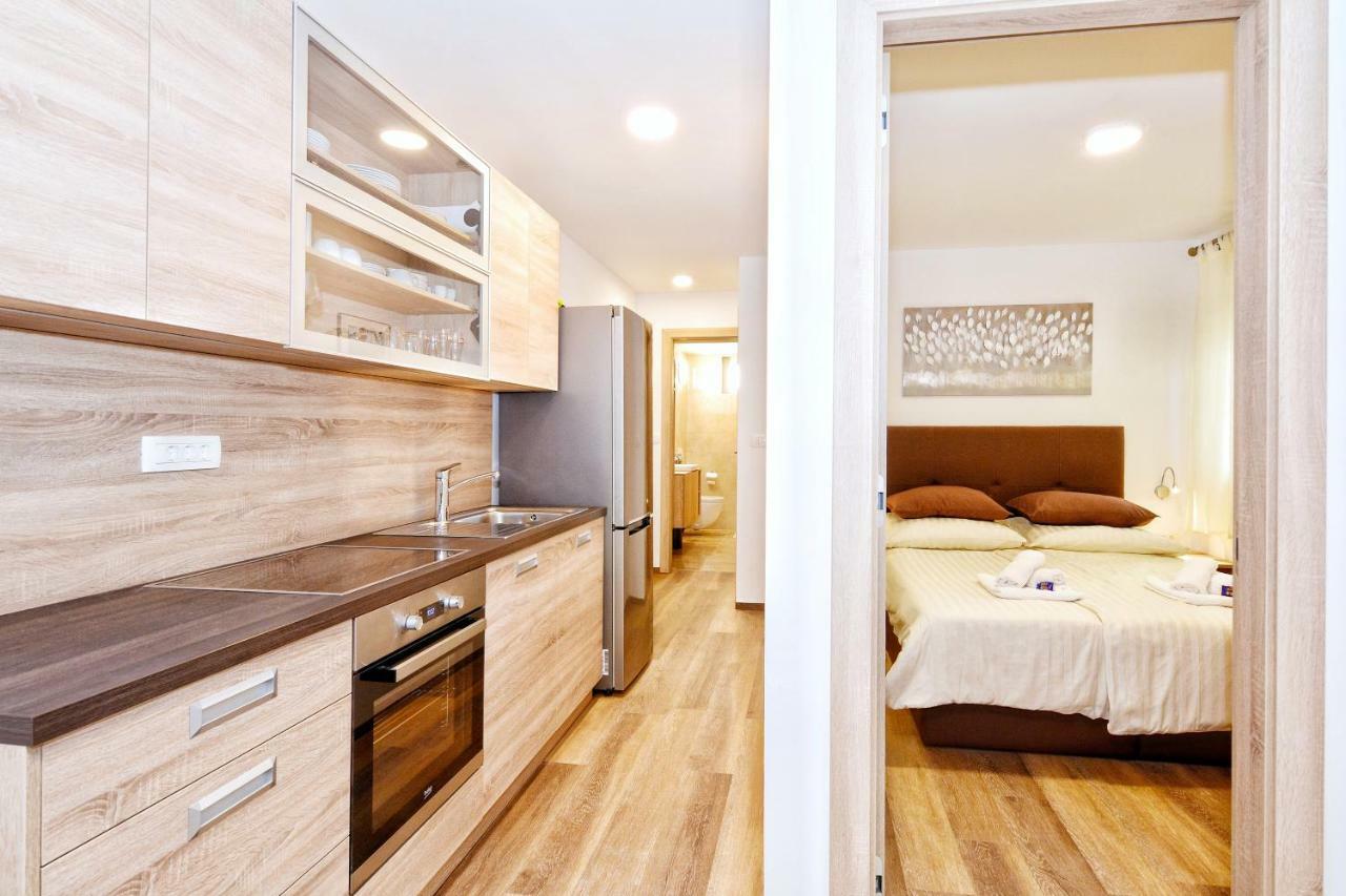 No Stress Apartment Grebastica Bagian luar foto