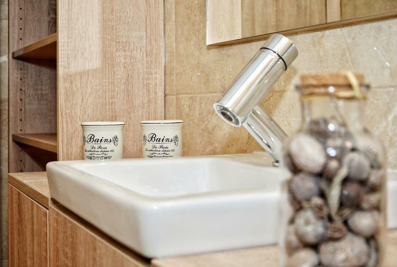 No Stress Apartment Grebastica Bagian luar foto