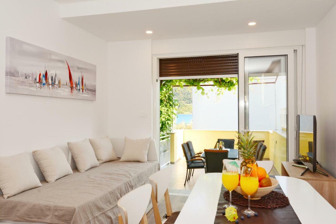 No Stress Apartment Grebastica Bagian luar foto